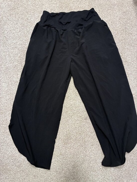 HALARA Pants - Halara High Waisted Wide Leg Split Hem Pants Black Large Stretch Pockets